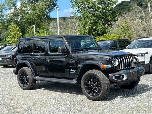 Certified 2023 Jeep Wrangler Unlimited Sahara w/ Cold Weather Group AWD/4WD image 1