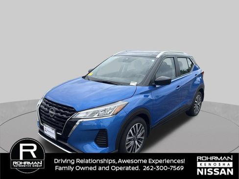 Certified 2024 Nissan Kicks SV FWD image 2