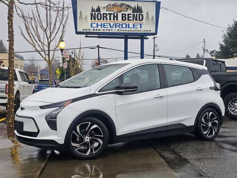 Used 2023 Chevrolet Bolt LT w/ Infotainment Package image 1