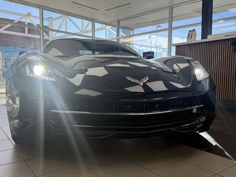 Used 2016 Chevrolet Corvette Stingray Coupe w/ 2LT Preferred Equipment Group image 23