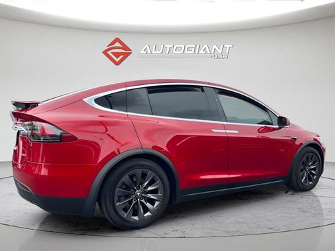 Used 2018 Tesla Model X 100D AWD/4WD image 10