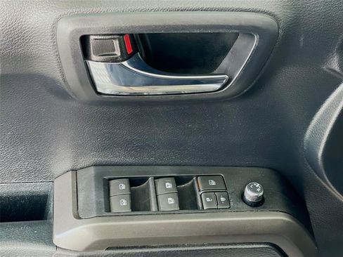 Used 2018 Toyota Tacoma TRD Pro image 20