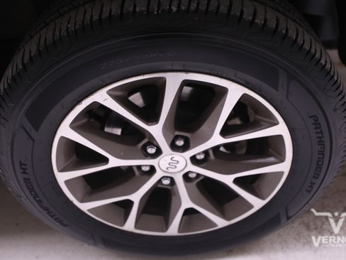 Used 2016 Ford Expedition King Ranch image 32