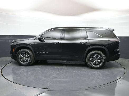 Used 2024 Chevrolet Traverse LS AWD/4WD image 29