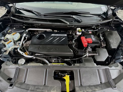 Used 2023 Nissan Rogue SV w/ SV Premium B Package image 34