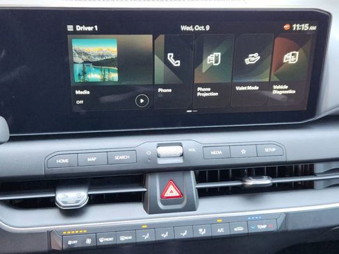 Certified 2025 Kia K4 FWD image 15