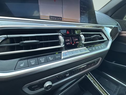 Used 2020 BMW X5 sDrive40i w/ Convenience Package RWD image 26