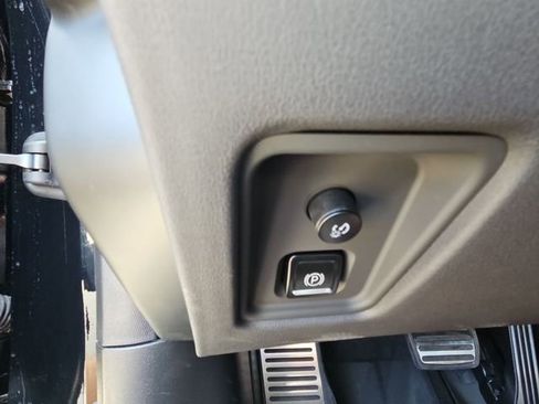 Used 2023 Chevrolet Corvette Z06 w/ Battery Protection Package image 17