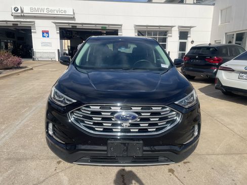 Used 2019 Ford Edge Titanium w/ Equipment Group 301A image 2