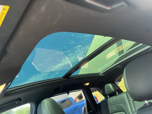 Used 2017 Audi SQ5 Prestige AWD/4WD image 9
