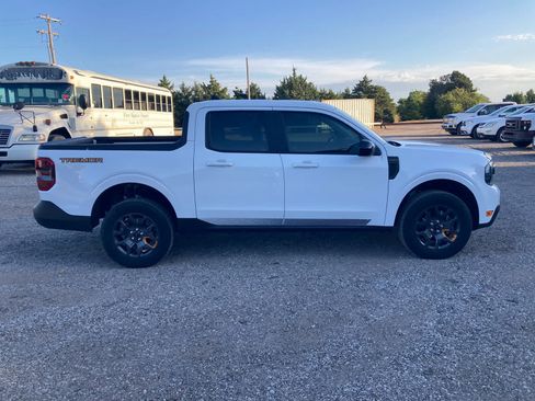 Used 2024 Ford Maverick Tremor w/ Tremor Off-Road Package AWD/4WD image 10