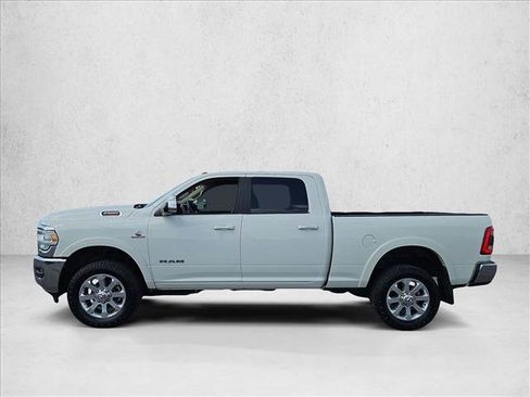 Used 2022 RAM 2500 Laramie AWD/4WD image 8