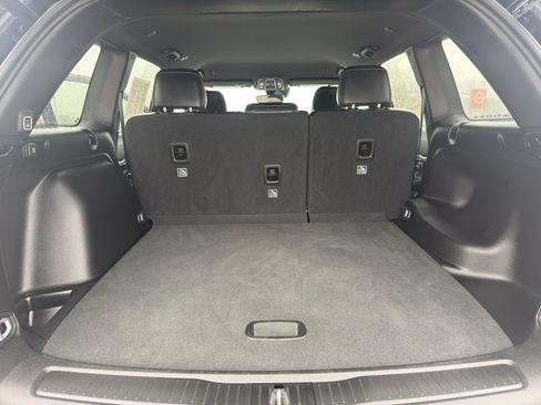 Used 2024 Jeep Grand Cherokee Limited image 36