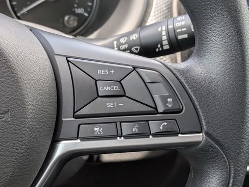 Used 2024 Nissan Kicks SV FWD image 26