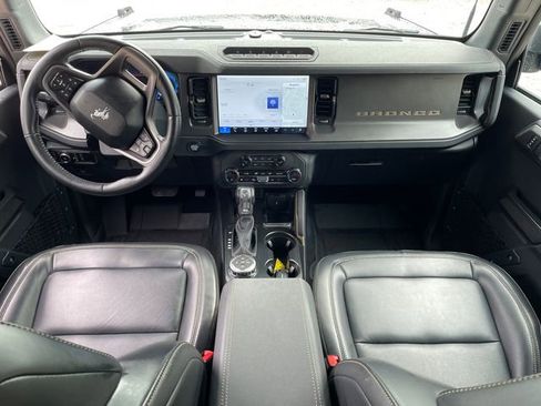 Used 2025 Ford Bronco Badlands AWD/4WD image 19