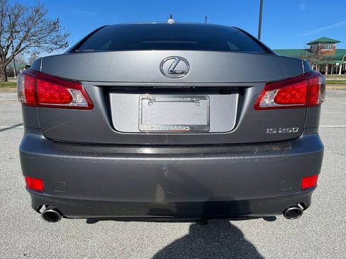 Used 2013 Lexus IS 250 image 40