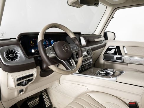 Used 2021 Mercedes-Benz G 550 image 14