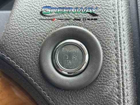 Used 2013 Lincoln MKX FWD image 25