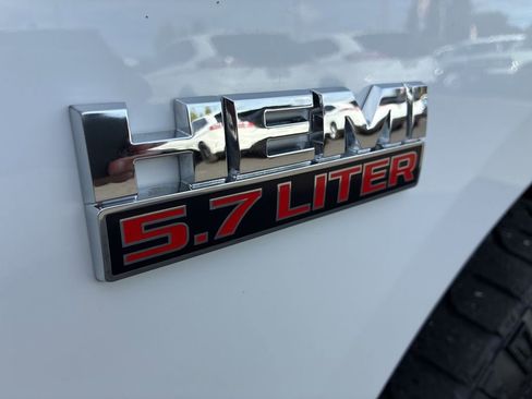 Used 2017 RAM 1500 Sport w/ Sport Premium Group image 34