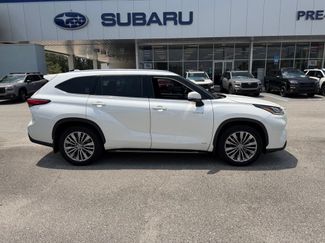 Used 2021 Toyota Highlander Platinum AWD/4WD video 2