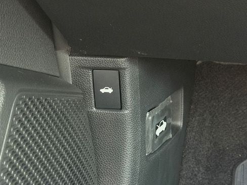 Used 2024 Honda Accord LX image 29
