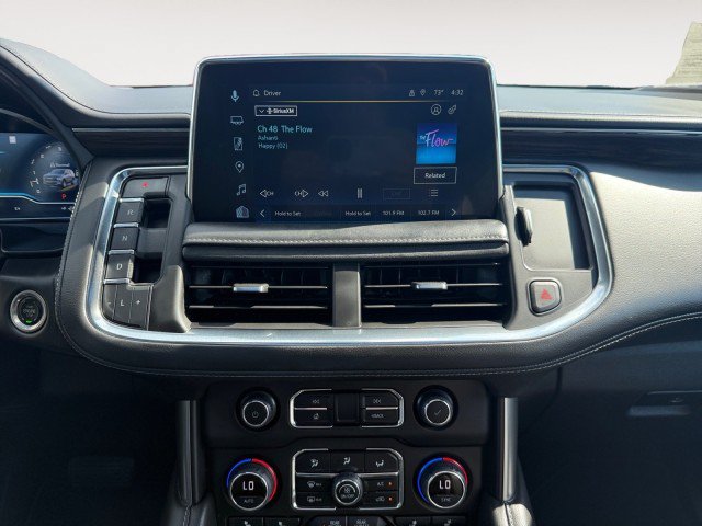 Used 2022 Chevrolet Suburban Z71 w/ Luxury Package AWD/4WD image 8