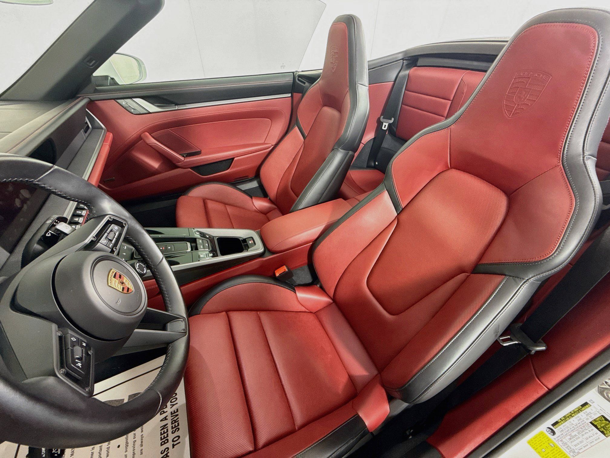 Certified 2025 Porsche 911 Carrera RWD image 5