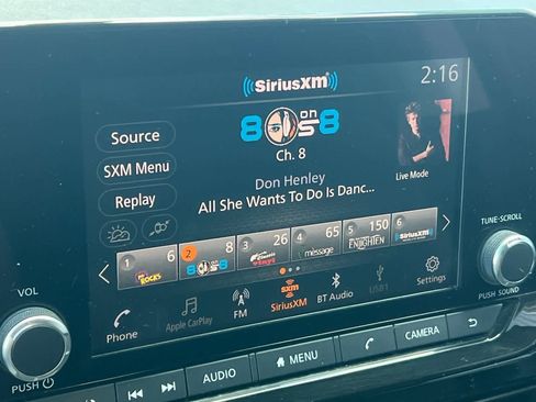 Certified 2022 Nissan Pathfinder SV image 19