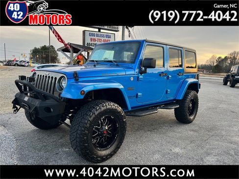 Used 2015 Jeep Wrangler Unlimited Sport image 1