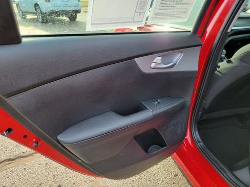 Used 2023 Kia Forte LXS image 21