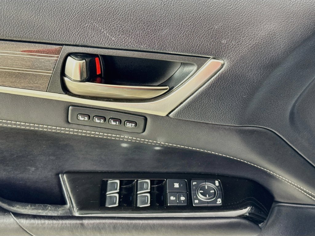 Used 2016 Lexus GS 350 w/ Luxury Package RWD image 22