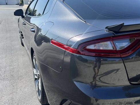 Used 2021 Kia Stinger GT2 image 7