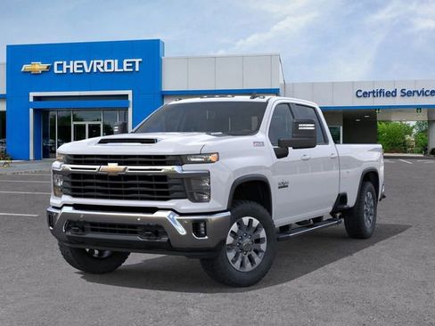 New 2026 Chevrolet Silverado 2500 LT image 6