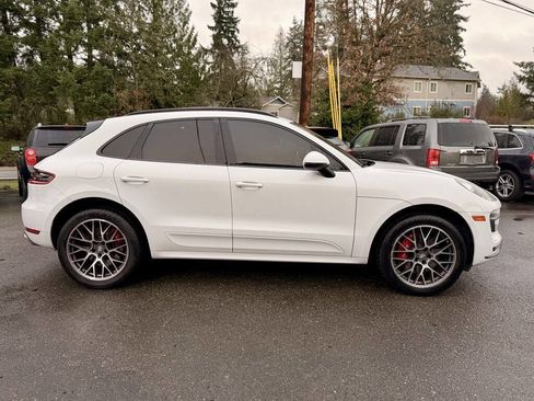 Used 2016 Porsche Macan Turbo image 7