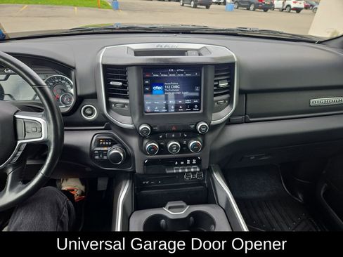 Used 2019 RAM 1500 Big Horn AWD/4WD image 18