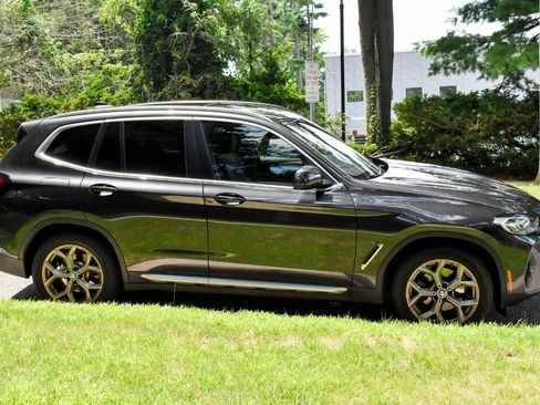 Used 2023 BMW X3 xDrive30i AWD/4WD image 9