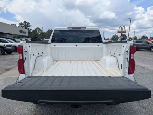 Used 2019 Chevrolet Silverado 1500 Custom Trail Boss w/ Custom Convenience Package AWD/4WD image 13