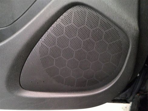 Used 2016 Chevrolet Malibu LT image 33