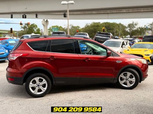Used 2014 Ford Escape SE w/ Equipment Group 201A FWD image 9