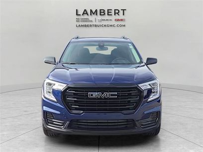 Used 2023 GMC Terrain SLE w/ Driver Convenience Package