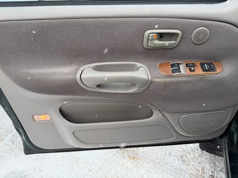 Used 2001 Toyota Tundra SR5 image 12