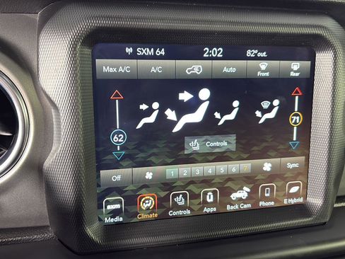 Used 2023 Jeep Wrangler Unlimited Rubicon 4xe w/ Safety Group AWD/4WD image 32