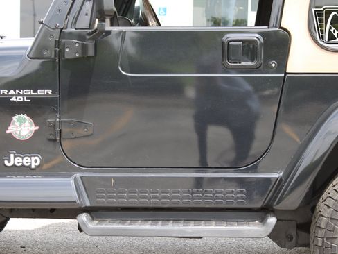 Used 2001 Jeep Wrangler Sahara AWD/4WD image 38