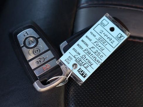 Used 2021 Ford F250 Platinum w/ FX4 Off-Road Package image 61