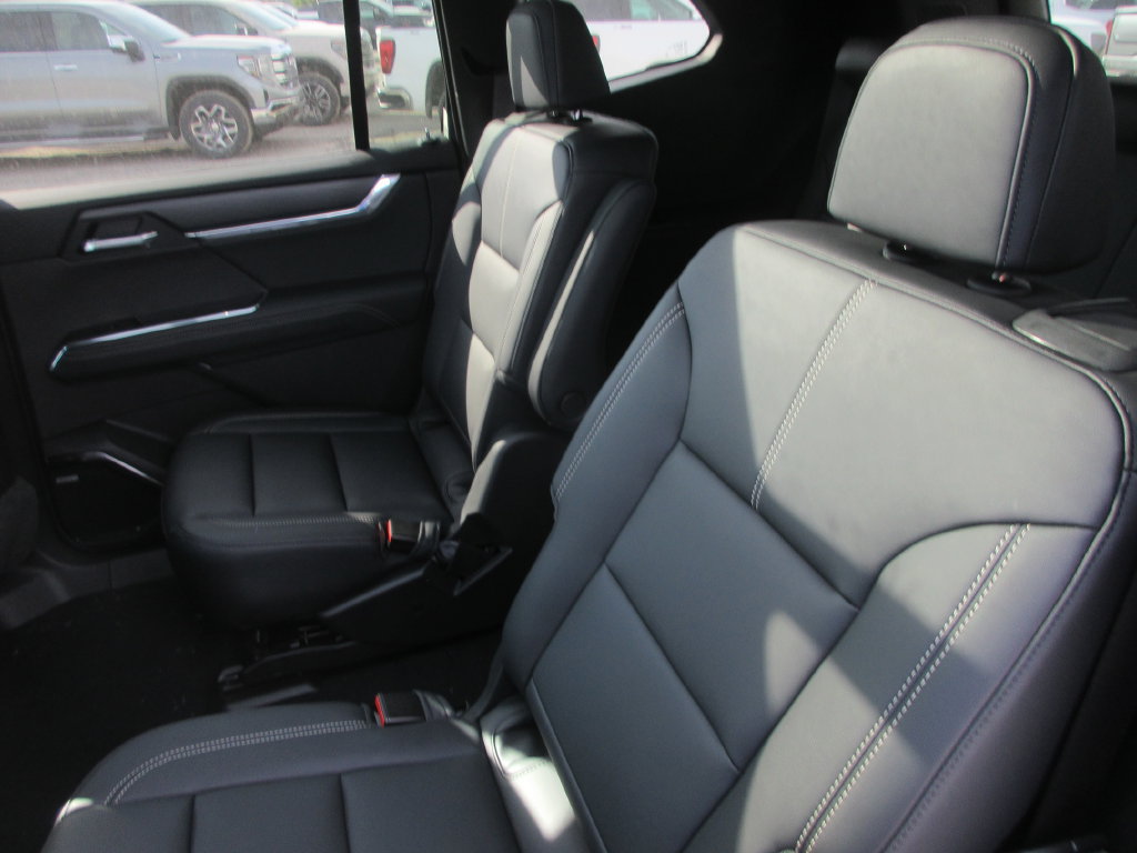New 2027 GMC Acadia Elevation w/ Black Edition AWD/4WD image 12