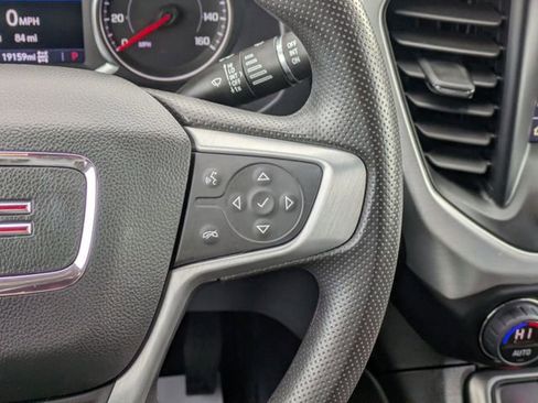 Used 2023 GMC Acadia SLE w/ Driver Convenience Package image 19