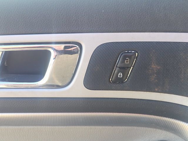 Used 2012 Ford Explorer XLT FWD image 19