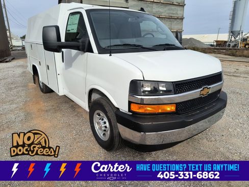 New 2025 Chevrolet Express 3500 w/ Power Convenience Package RWD image 5