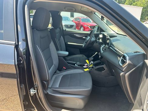 Used 2025 Chevrolet TrailBlazer LT w/ Driver Confidence Package AWD/4WD image 21