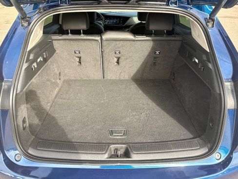 Used 2023 Buick Envision Essence image 5